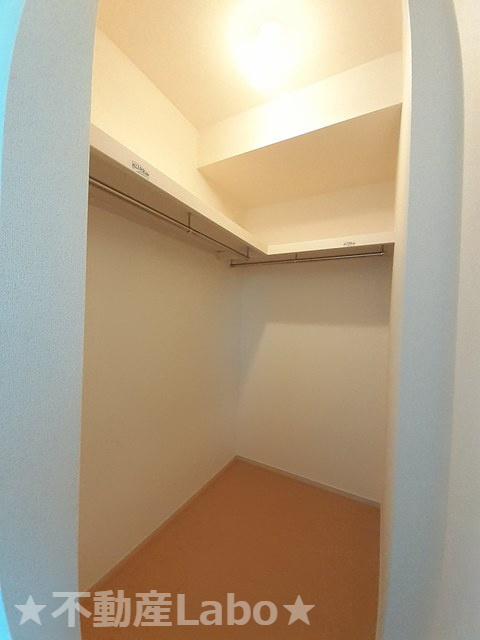 スマイリー鴨島Aの収納