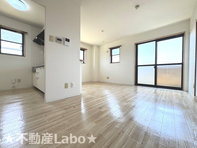 徳島市北沖洲１丁目の賃貸マンションの洋室