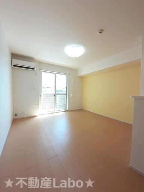 カーサ・ドマーニII　105の内装