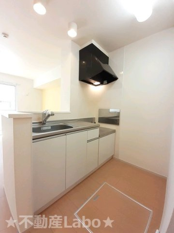 カーサ・ドマーニII　105のキッチン