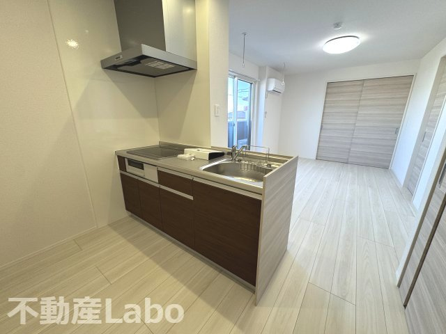 徳島市沖浜町居屋敷のアパートのキッチン