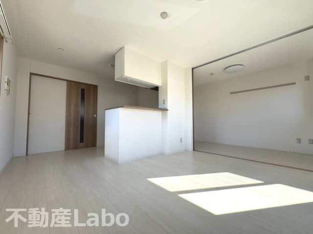 徳島市沖浜東２丁目の賃貸マンション