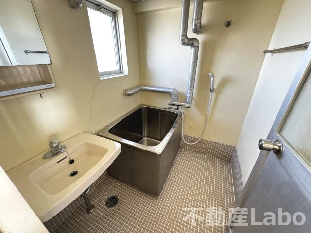 板野郡北島町鯛浜字原の賃貸マンションの浴室