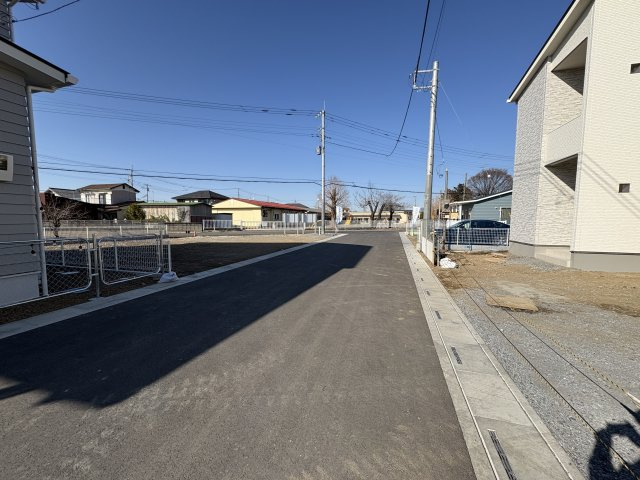 【前面道路含む現地写真】 | 深谷市小前田第3期　クライン　新築戸建　全2棟　1号棟