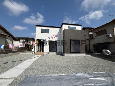 【駐車場】 | 神戸市西区桜が丘中町2丁目　新築戸建　仲介手数料無料！ | 駐車場に車を止められます
