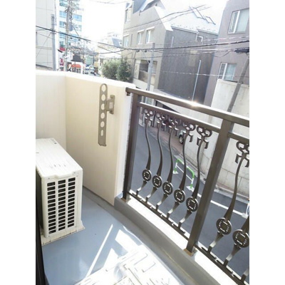 【バルコニー】 | ヴィエント目白