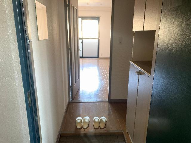 コンフォースＫの玄関|玄関