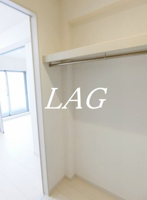 【収納】 | リブリ・クリークウエスト | ウォークインクローゼットです。