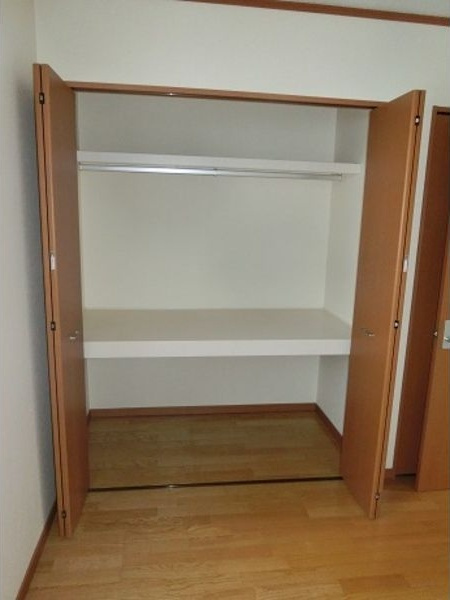 プロヴァンス南矢幅の収納