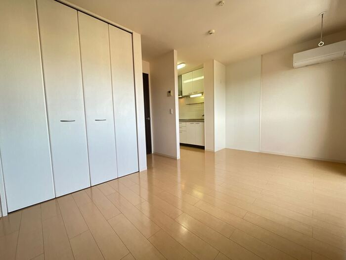 ソフィア南本町の居間・リビング