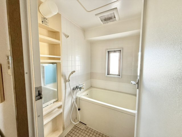 ワコーレ明石マリンプレイスのトイレ|温水洗浄便座は、冬場もあたたかいです♪