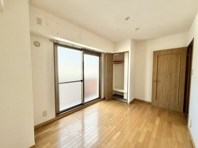 ワコーレ明石マリンプレイスのキッチン|3口コンロで同時に複数の調理を進められるため、調理時間の短縮に！