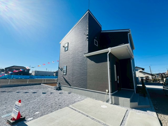 【Livele Garden】　古河市諸川　第１３　全2邸の前面道路含む現地写真|カースペース2台駐車可能♪
2026年2月撮影