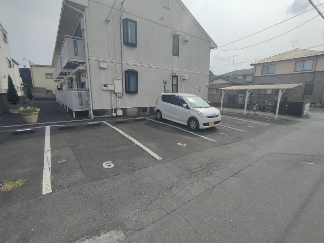 ヴァンベールMⅡの駐車場|駐輪場空きありです