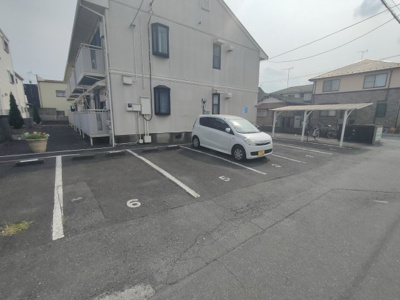 【駐車場】 | ヴァンベールMⅡ | 駐輪場空きありです