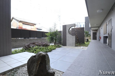 【エントランス】 | グランドガーデン | 毎日通るエントランスはこのようになっています