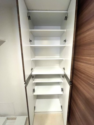 プレミスト千早中央公園の収納