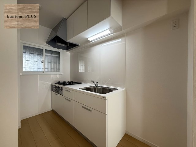 クローバーハイツ森小路3号棟のキッチン