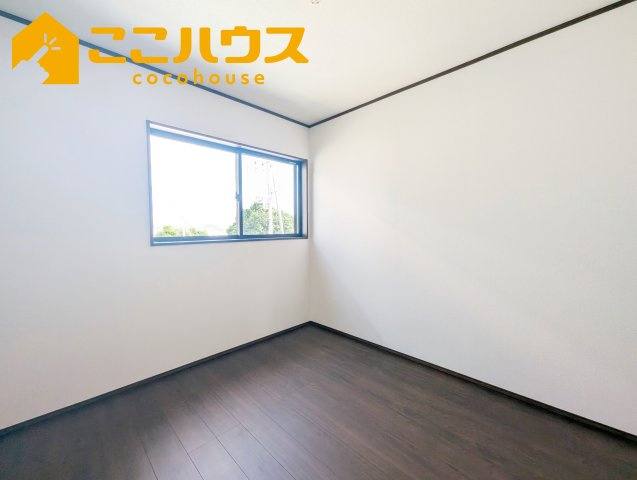 那覇市仲井真　いろどりアイタウン　新築戸建て　全8区画　3号棟の洋室|【施工例】※同施工の別物件写真