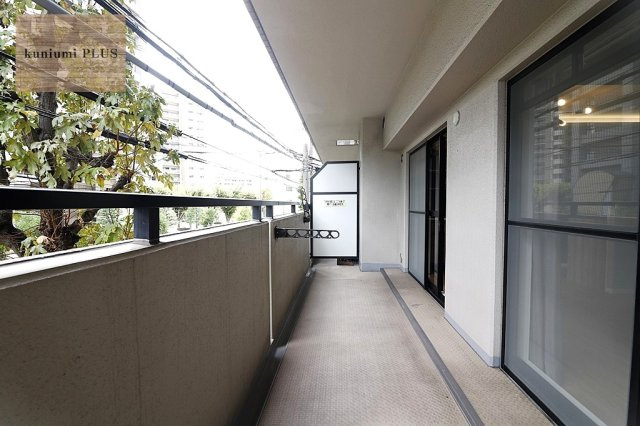 リブコート鴫野のバルコニー