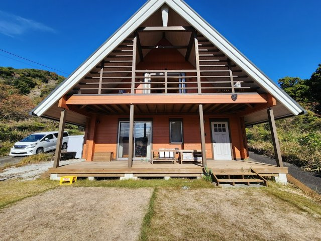 鴨川市宮・築浅ログハウスの家の画像