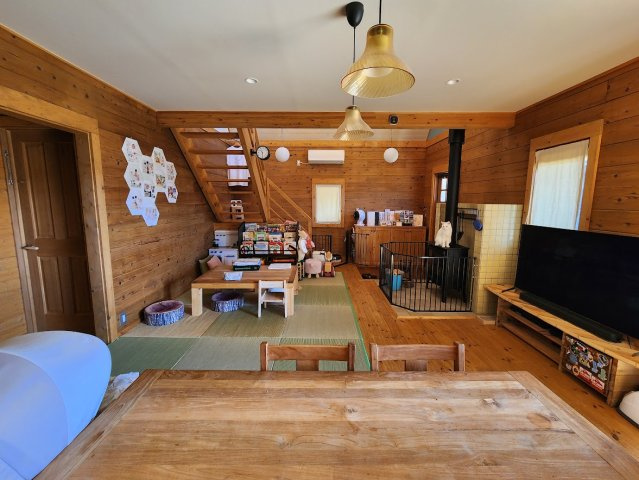 【居間・リビング】の画像