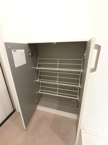 Lyk都町C棟の収納