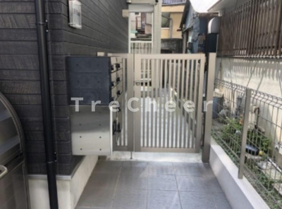 【エントランス】 | Rプレイス東新宿