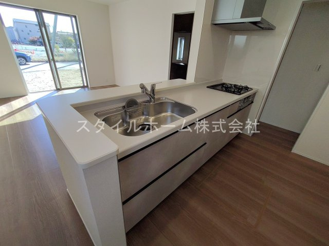豊橋市牟呂町新築貸家のキッチン
