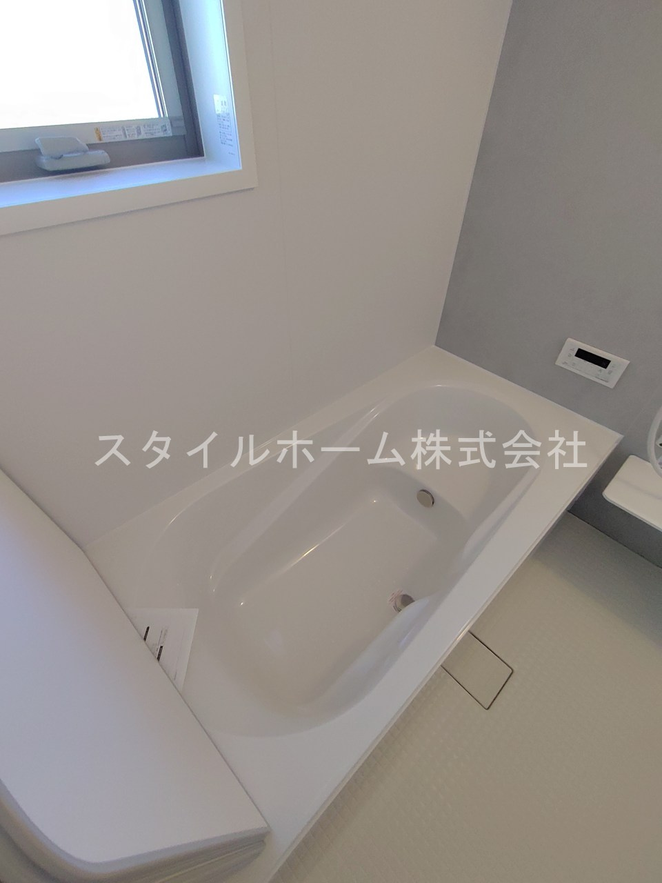 豊橋市牟呂町新築貸家の浴室