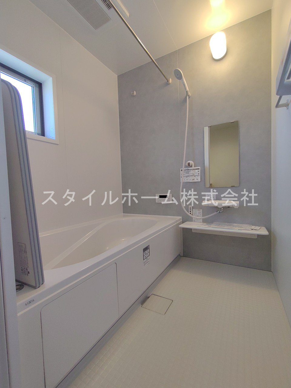 豊橋市牟呂町新築貸家の浴室