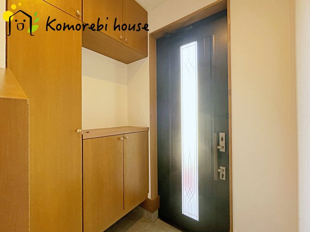 さいたま市西区内野本郷　中古一戸建ての玄関|26.4.11撮影済み
