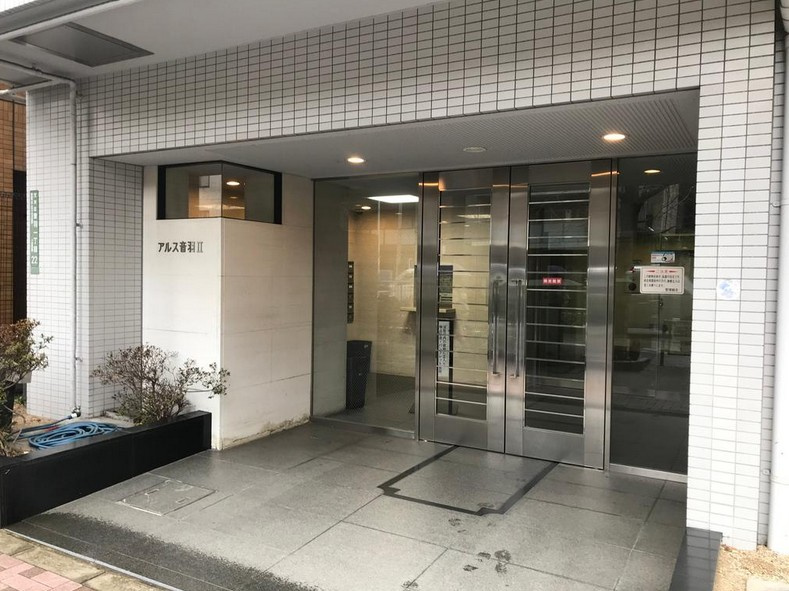 【エントランス】