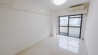 【洋室】 | 琳和タウンコート | ※同建物ほかのお部屋の写真です。