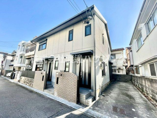 小松南町3丁目貸家の外観