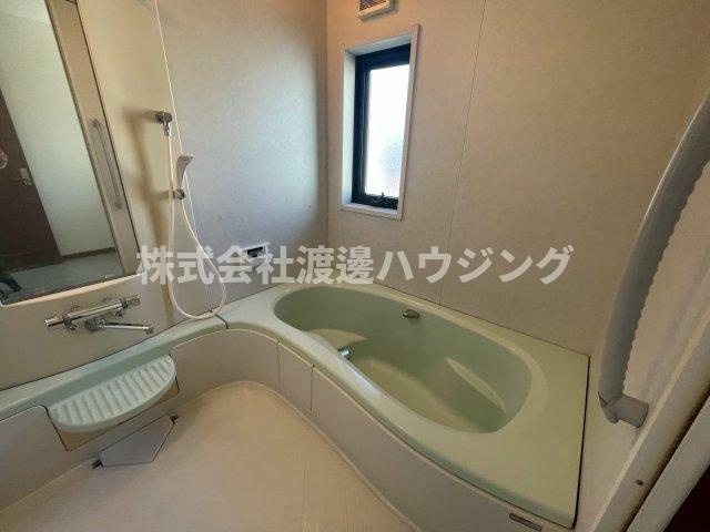 小松南町3丁目貸家の浴室