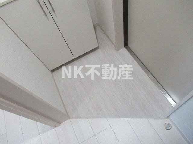 【玄関】 | フェリーチェ小阪（河内小阪賃貸） | 明るい玄関です