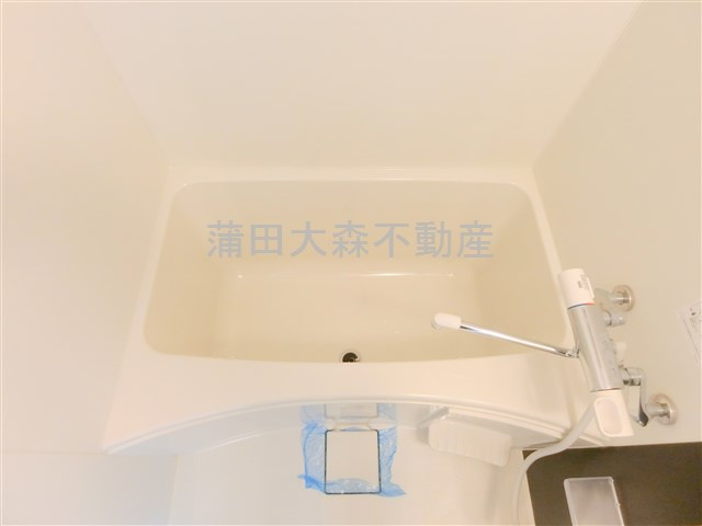 アンジェ蒲田の浴室