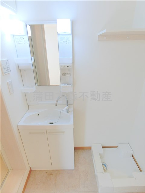 アンジェ蒲田の洗面所|独立洗面台