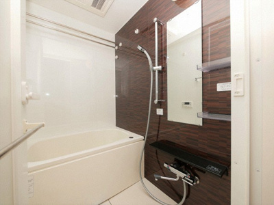 【浴室】 | コンフォリア北浜 | きれいなお風呂です