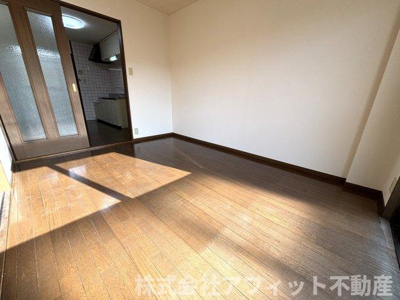 【居間・リビング】 | セフィーロ横尾 | 洋室6帖