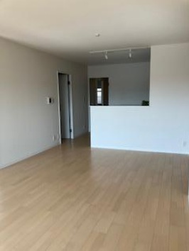 ネオハイツ垂水の居間・リビング