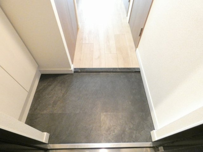 【玄関】 | プレサンス丸の内城雅