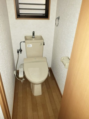 【トイレ】 | KAスクエア | 居住中の為他号室の写真となります