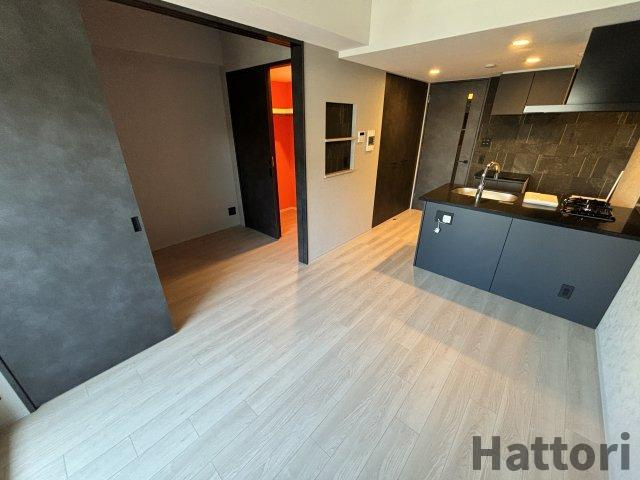 エスリードレジデンス梅田クラスシティの居間・リビング