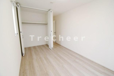 【寝室】 | イージス