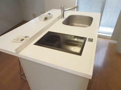 【キッチン】 | コート女坂 | きれいなキッチンです