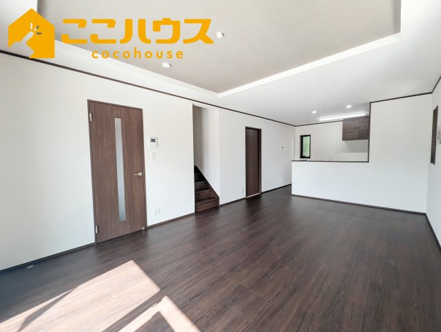 豊見城市渡橋名浜原　新築戸建て　全39区画　21号棟のキッチン|【施工例】※同施工の別物件写真