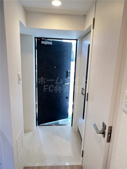 【玄関】 | エスリードレジデンス弁天町グランデ | 落ち着いた玄関です