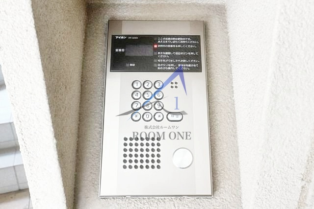 ＥＣＬＵＳＥのセキュリティ|オートロックです。